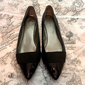 Tahari black leather flats